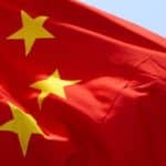 Doit-on continuer à être dépendants de la Chine et des États-Unis ?